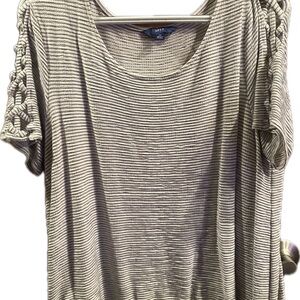 Apt. 9 Women's Short Sleeve Top in Gray Stripes